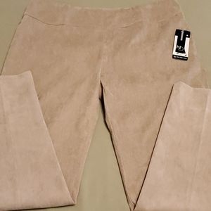 NWT Slim leg Corduroy Pull Ons